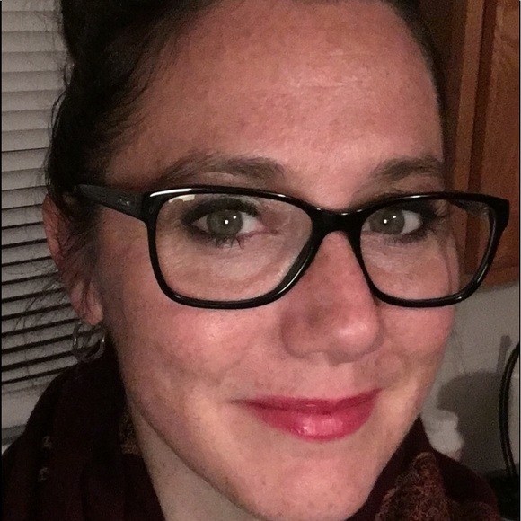 Meet your Posher, Jodi - Picture 1 of 1